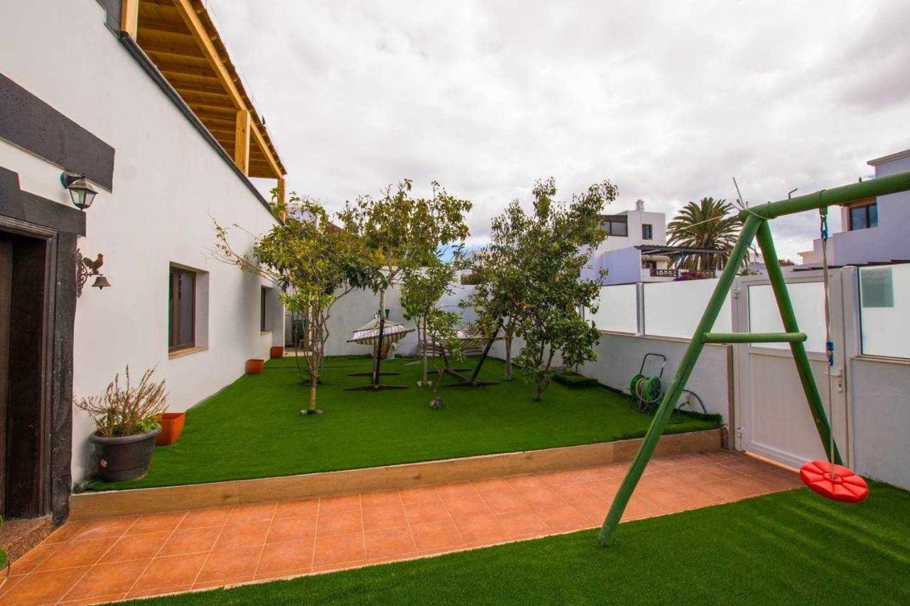 Villa Palacios Herrero Tahiche Екстер'єр фото